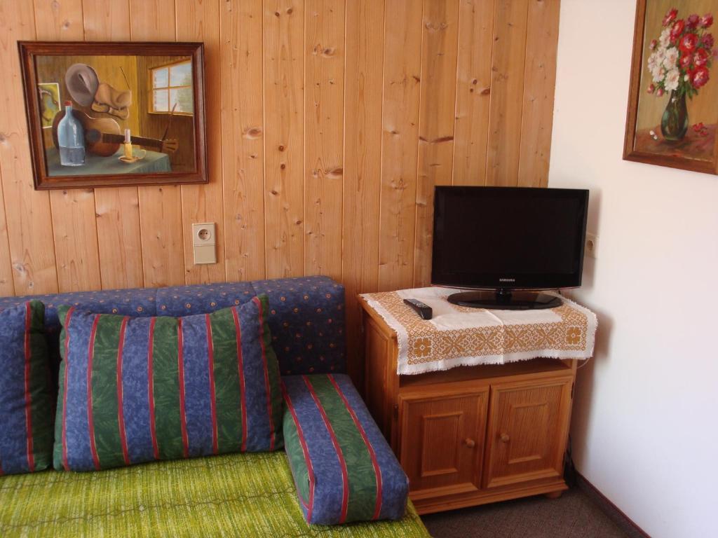 Gastehaus Treichl Hotell Fügen Exteriör bild