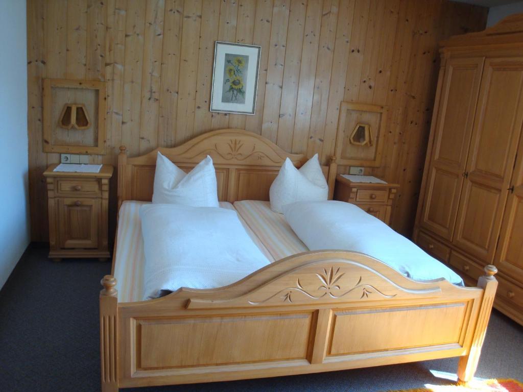 Gastehaus Treichl Hotell Fügen Exteriör bild