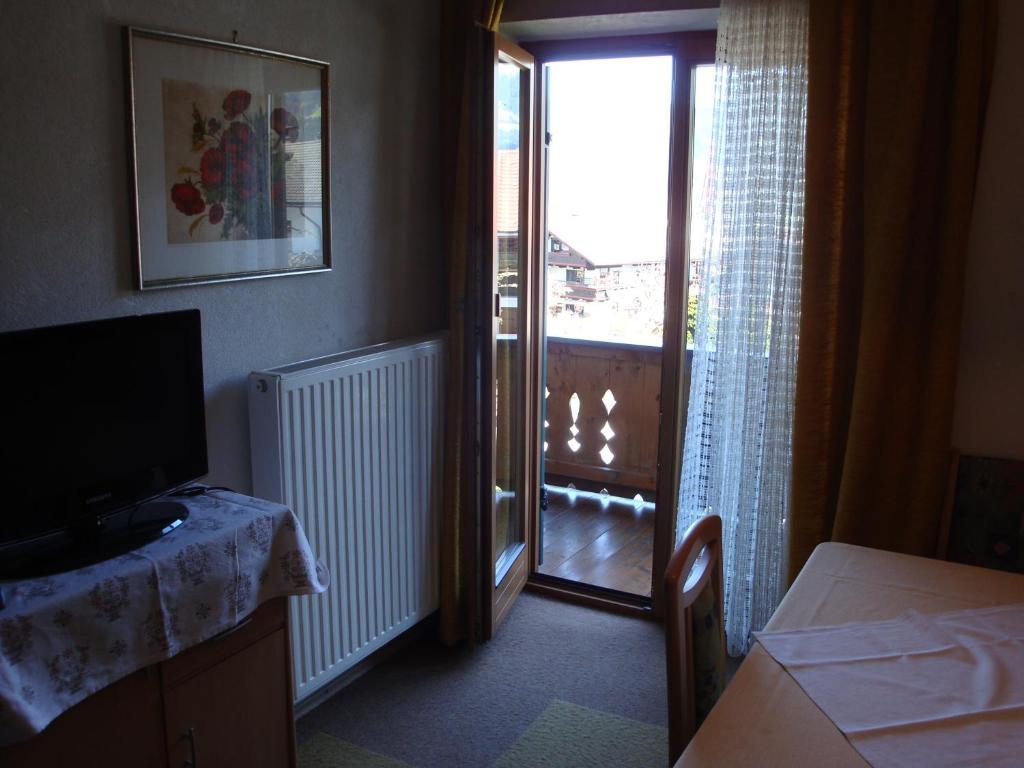 Gastehaus Treichl Hotell Fügen Exteriör bild
